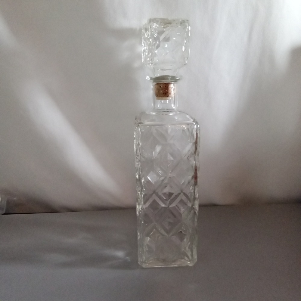 Vintage Federal Glass Diamond Cut Square Liquor Decanter with Stopper 11.75"